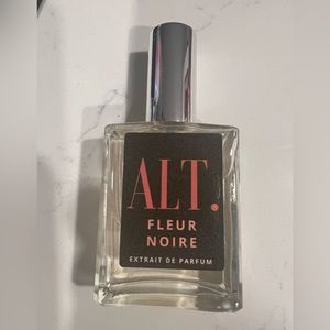 ALT fleur de noir (inspired Noir 29)